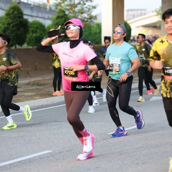 Runner Photo 6429070