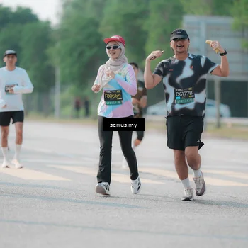 Runner Photo 6429099