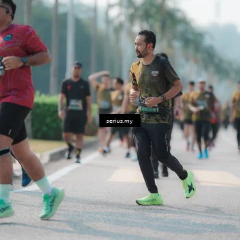 Runner Photo 6429103