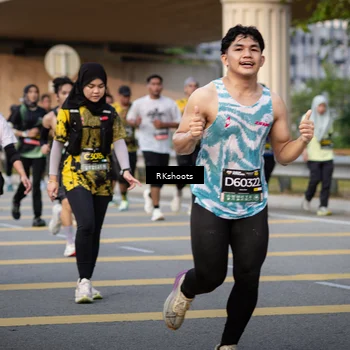 Runner Photo 6429110