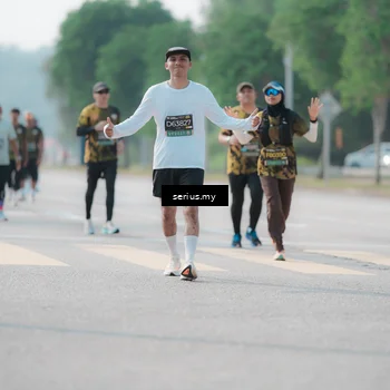 Runner Photo 6429111