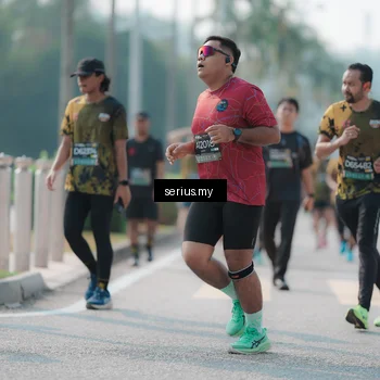 Runner Photo 6429113
