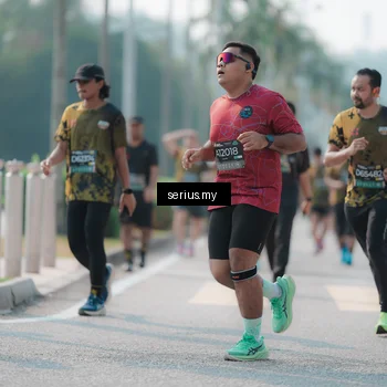 Runner Photo 6429118