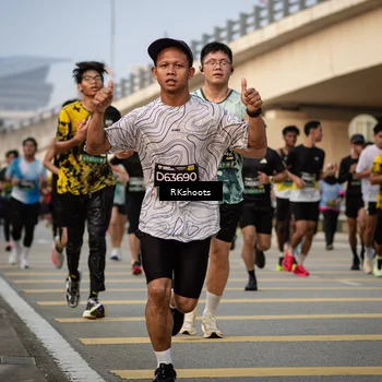 Runner Photo 6429119