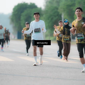 Runner Photo 6429121