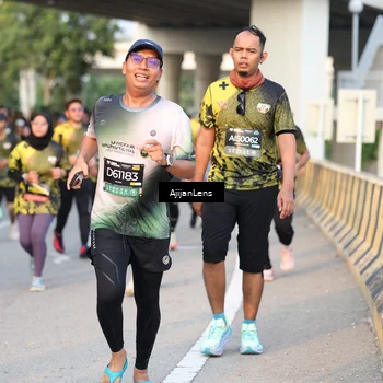 Runner Photo 6429122