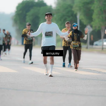 Runner Photo 6429123