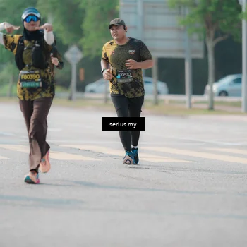 Runner Photo 6429137