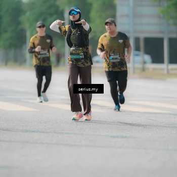 Runner Photo 6429140