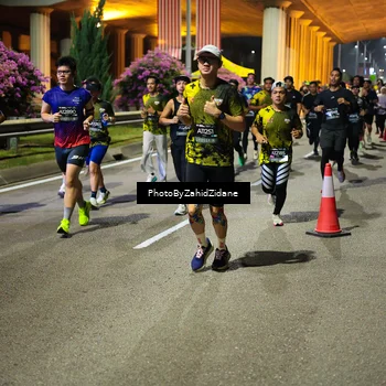 Runner Photo 6429144