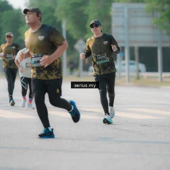 Runner Photo 6429158