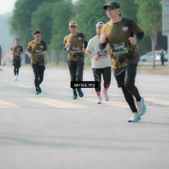 Runner Photo 6429172