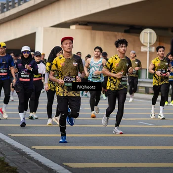 Runner Photo 6429173