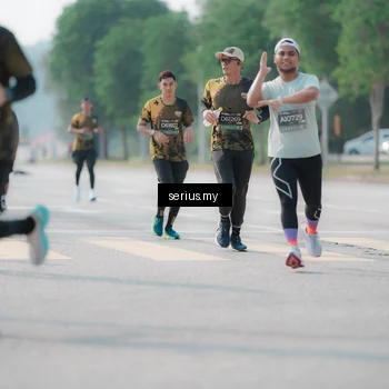 Runner Photo 6429177