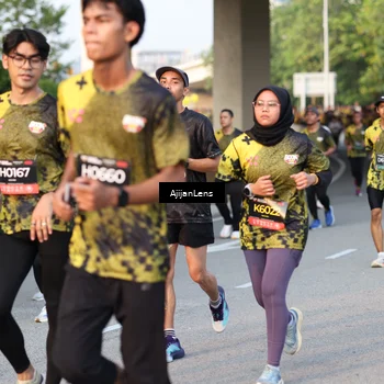 Runner Photo 6429189