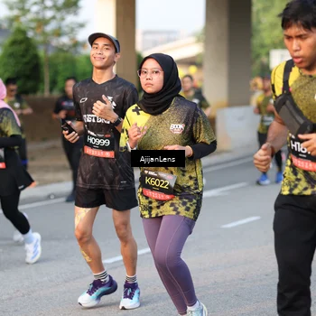 Runner Photo 6429212