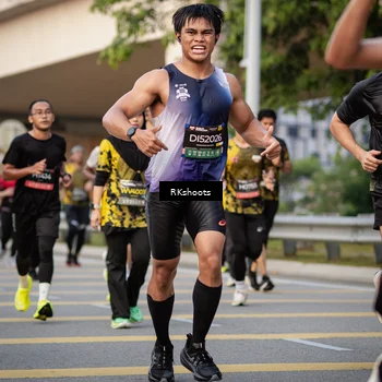 Runner Photo 6429215