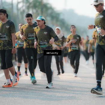 Runner Photo 6429216