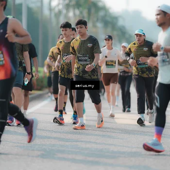 Runner Photo 6429220