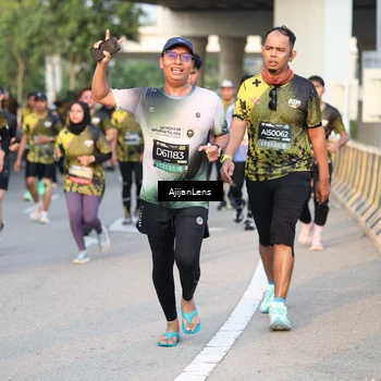 Runner Photo 6429249