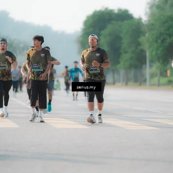 Runner Photo 6429280