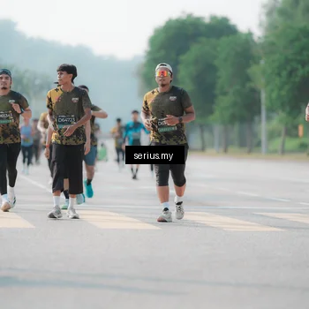 Runner Photo 6429292