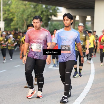 Runner Photo 6429305