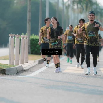 Runner Photo 6429310