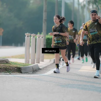 Runner Photo 6429330