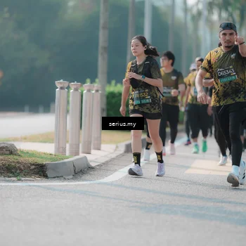 Runner Photo 6429345