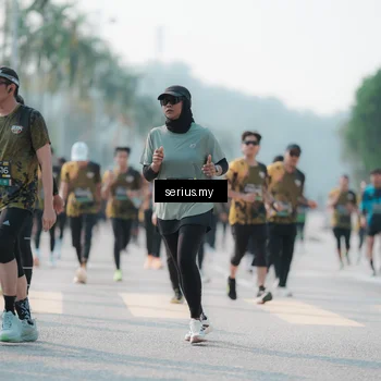 Runner Photo 6429385