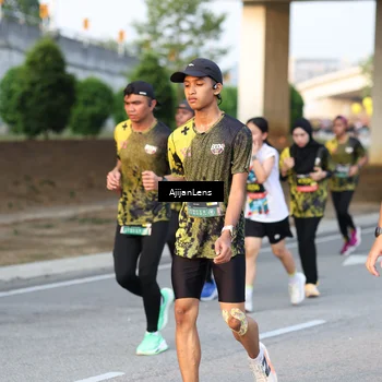 Runner Photo 6429405