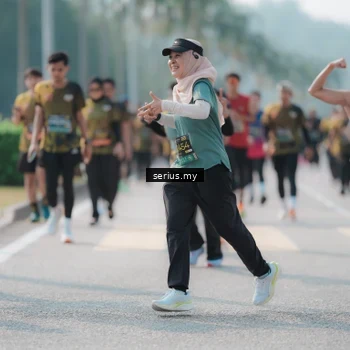 Runner Photo 6429446