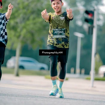 Runner Photo 6429455