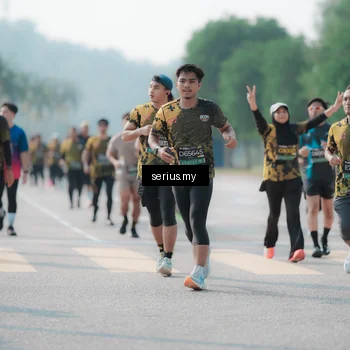 Runner Photo 6429471