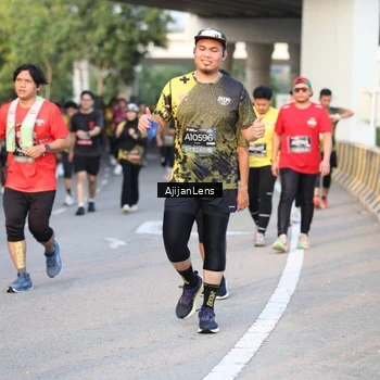 Runner Photo 6429511