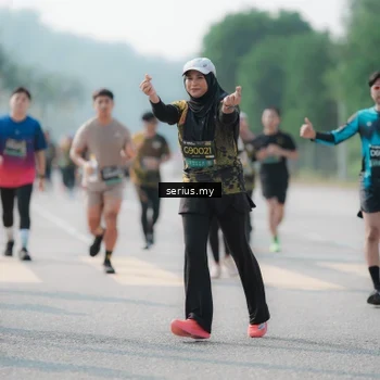 Runner Photo 6429523