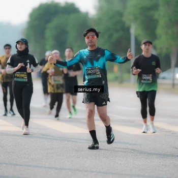 Runner Photo 6429528