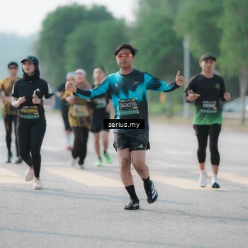 Runner Photo 6429531