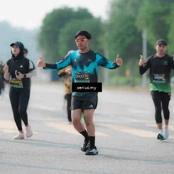 Runner Photo 6429564