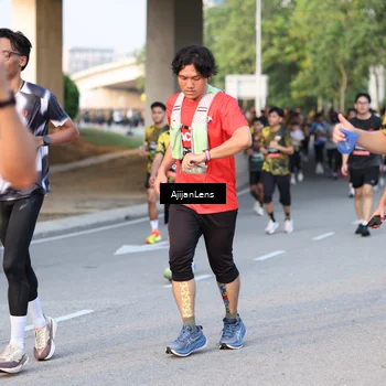 Runner Photo 6429566