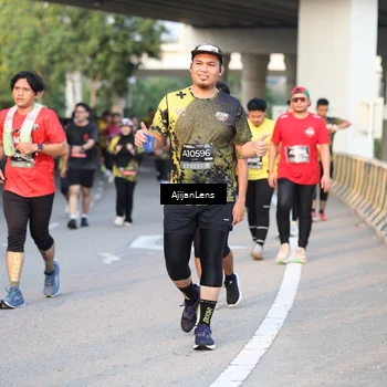 Runner Photo 6429572