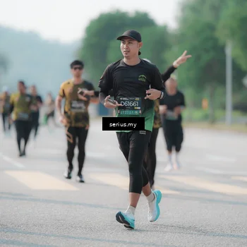 Runner Photo 6429575