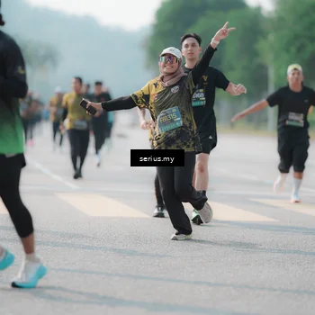 Runner Photo 6429586