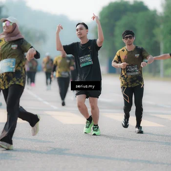 Runner Photo 6429607