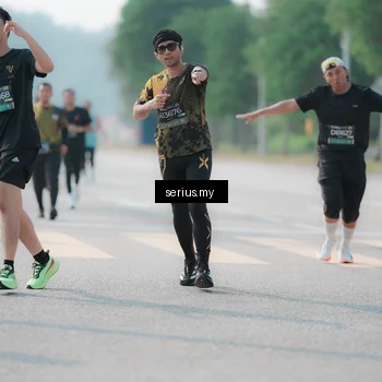 Runner Photo 6429611