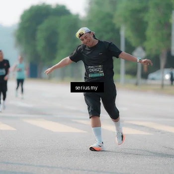 Runner Photo 6429653
