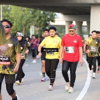 Runner Photo 6429678