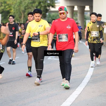 Runner Photo 6429701