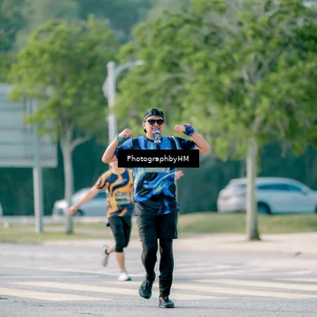 Runner Photo 6429722